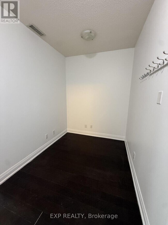 Photo - 9582 Markham Rd Unit 1216