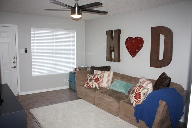 Photo - 3408 Dolphin Dr