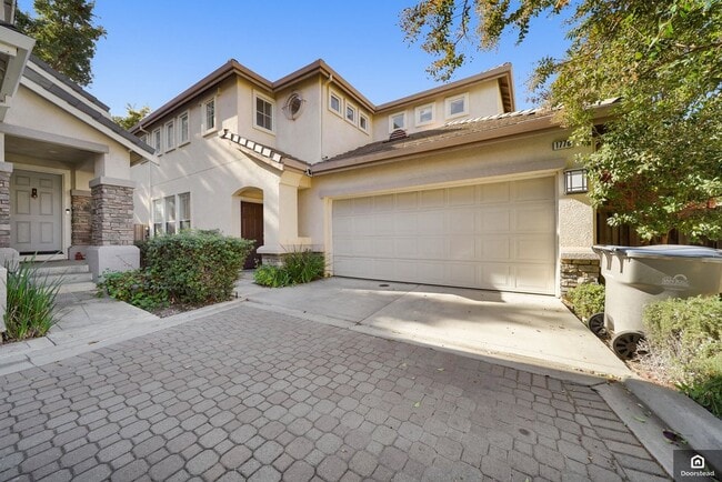 Photo - 1776 Wayne Cir