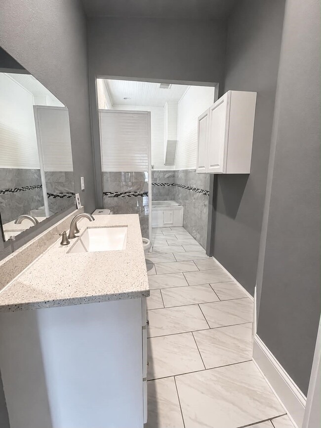 Photo - 2623 Avenue Q