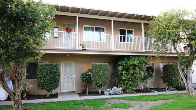 Photo - 9551, 9561 Maureen Dr.