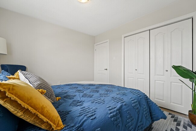 Photo - Main Street Apartments