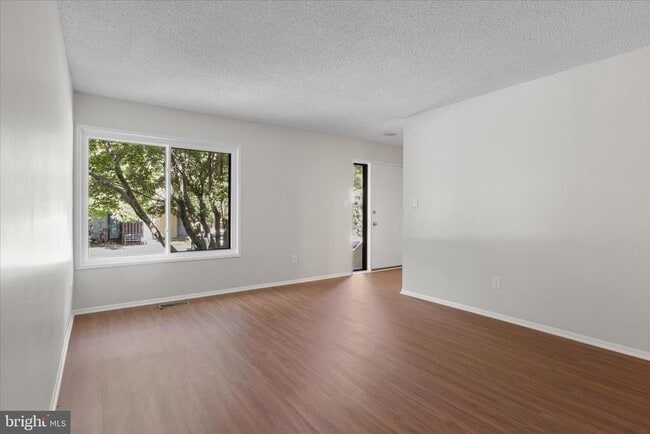 Photo - 2208 Cartwright Pl