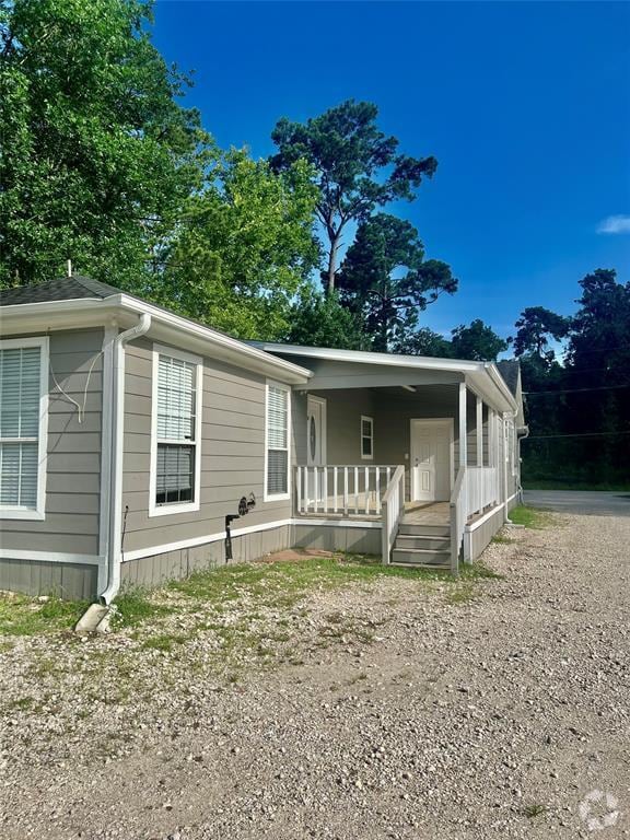 Building Photo - 21415 Russell Dr Rental