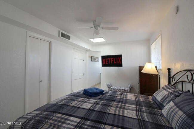 Photo - 614 Marr St Apartment Unit B