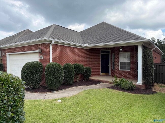 Photo - 139 Canterbury Dr