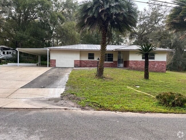 Building Photo - Beautiful fully remodeled home!