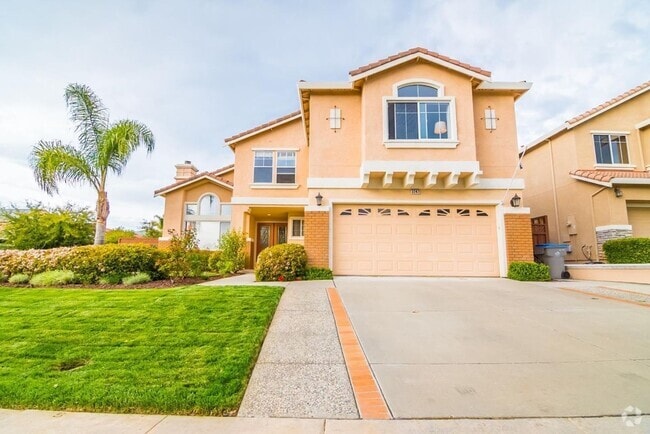 Building Photo - LUXURY RESIDENCE IN SILVERCREEK DETACHED S... Rental