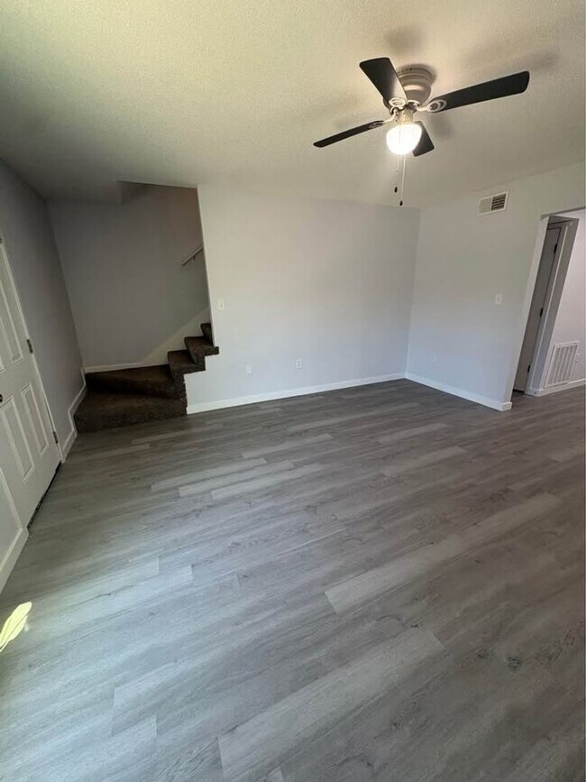 Photo - Newly Renovated 2 Bedroom 1.5 Bath
