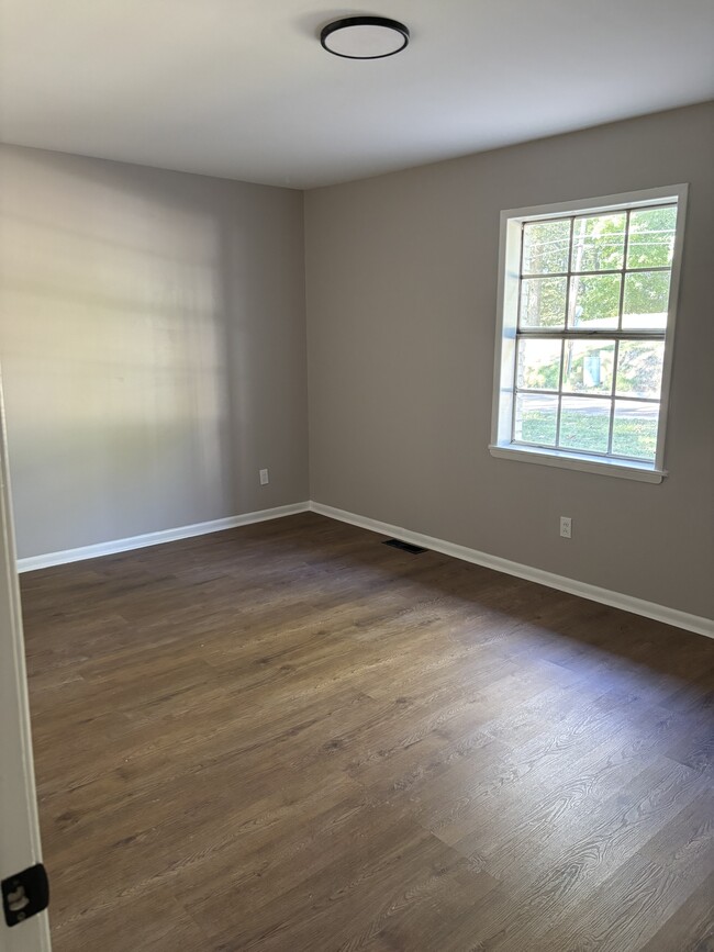 254 Lake Dr Unit 3