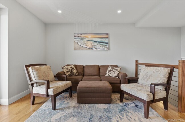 100 W Broadway Unit 6C