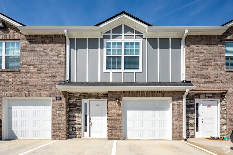 Welcome to 580 Heritage Pointe