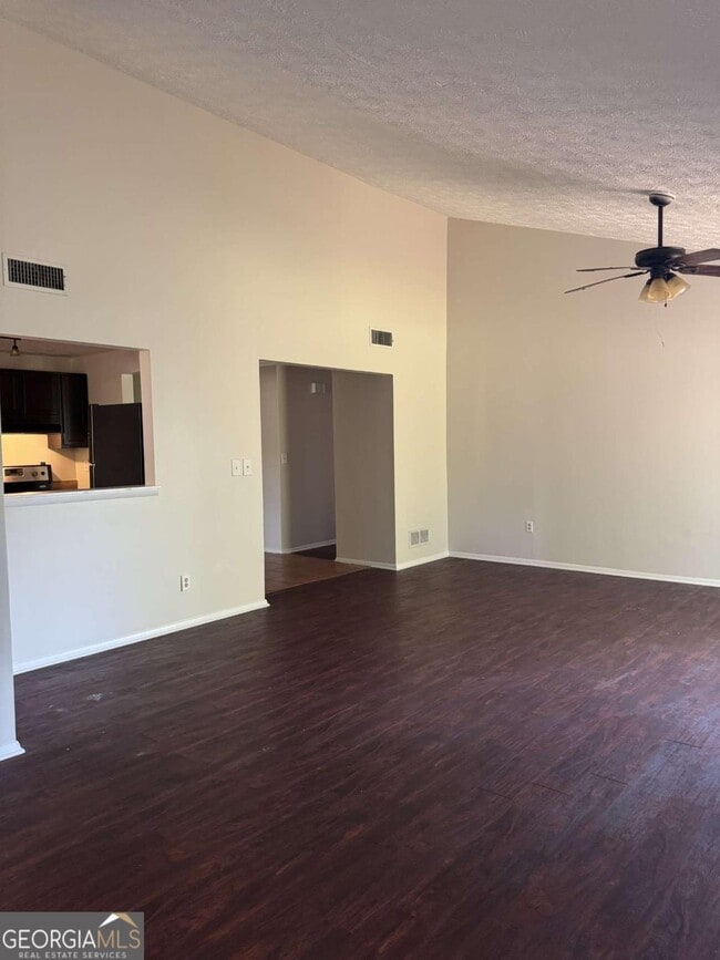 Photo - 5196 Olivia Trail