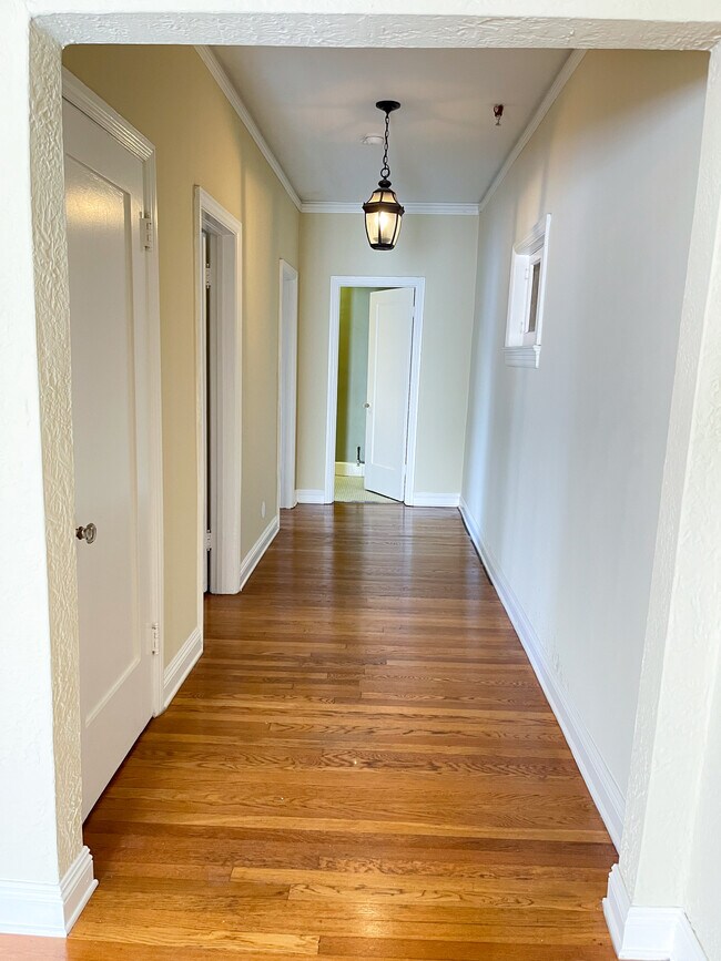 620 S. Ardmore