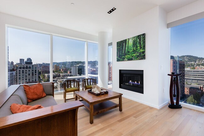 Photo - Modern Elegance at the Cosmopolitan on the Park Unit 1214