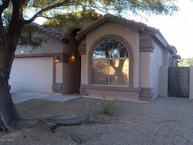 Spacious 4-Bed Home in Rancho Sahuarita – ... - Spacious 4-Bed Home in Rancho Sahuarita – ...