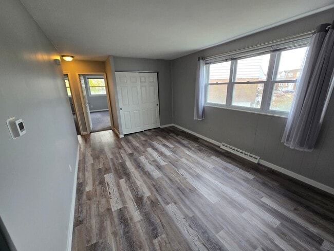 Photo - 10839 Perrin Rd