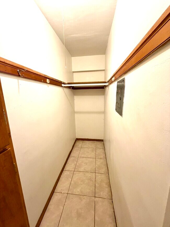 Photo - 3158 W 93rd St Unit 3C
