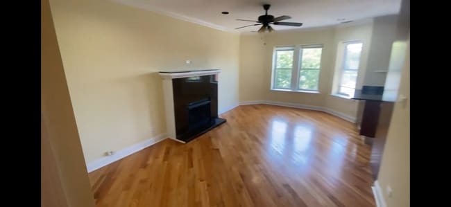 Photo - 2248 W Morse Ave