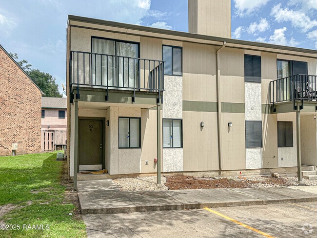 Building Photo - 3500 E Simcoe St Unit Apt 62