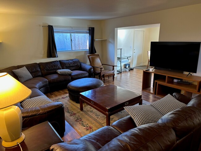 Photo - 1332 E 4200 S House