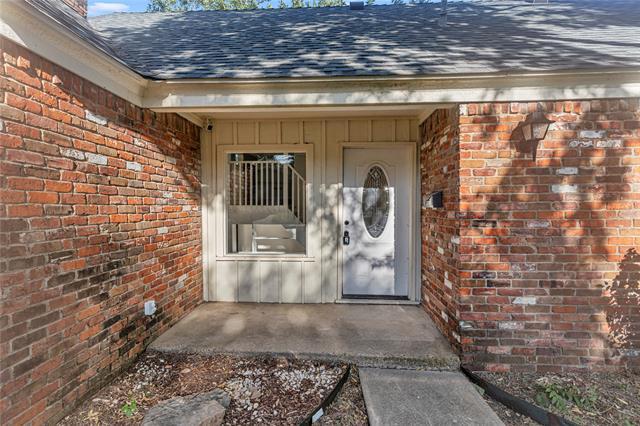 Photo - 508 Whittle Way