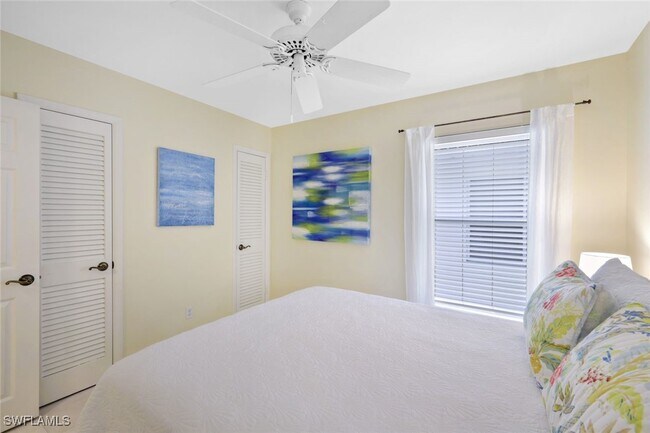 Photo - 286 4th St S Unit 203