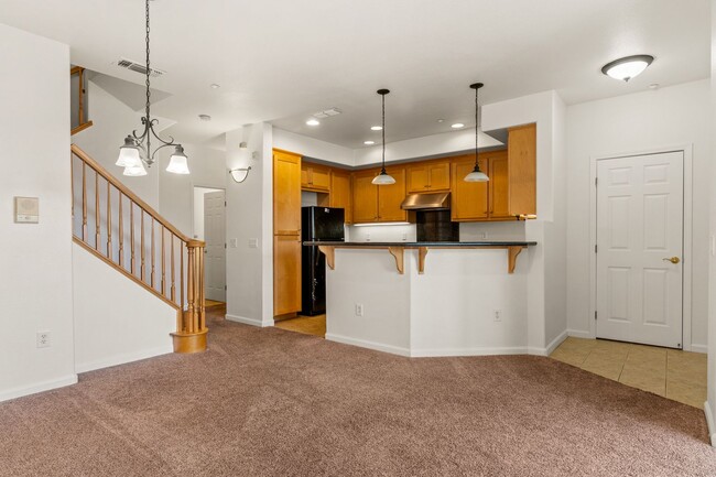 Photo - Spacious 3-Bedroom Dublin Townhome with Private Balcony & Fireplace