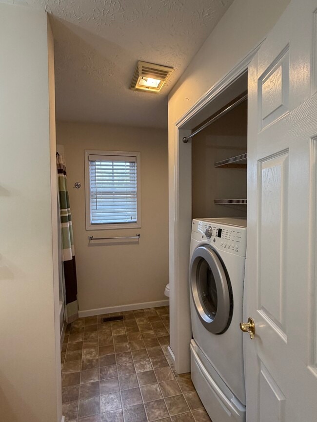 Photo - 1644 Blue Sulphur Rd