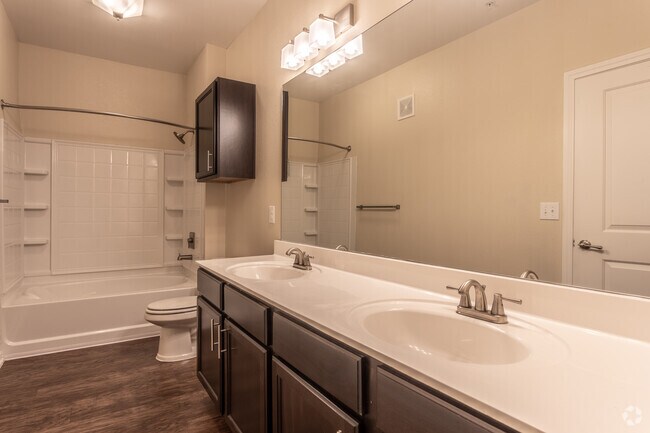 2HAB, 2BA - 1202 ft² - SYNC at Harmony