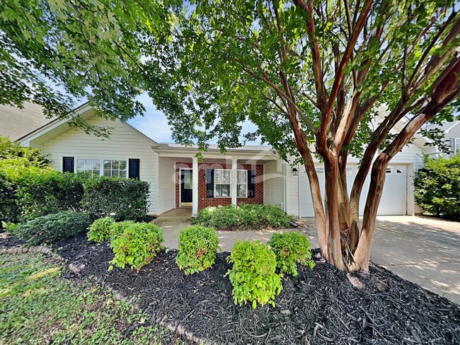 Building Photo - 23 Seaside Ln