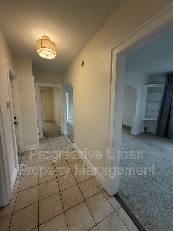 Photo - 4345 W 48th St