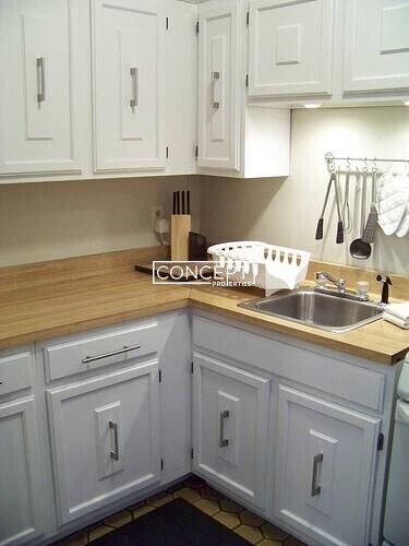 Photo - 435 Hanover St Unit 4C