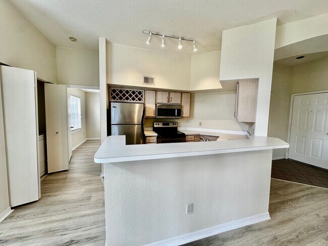 Photo - 7360 Westpointe Blvd Unit Westpointe  135