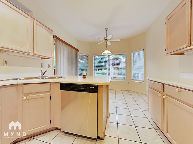 Photo - 16181 W Heritage Dr