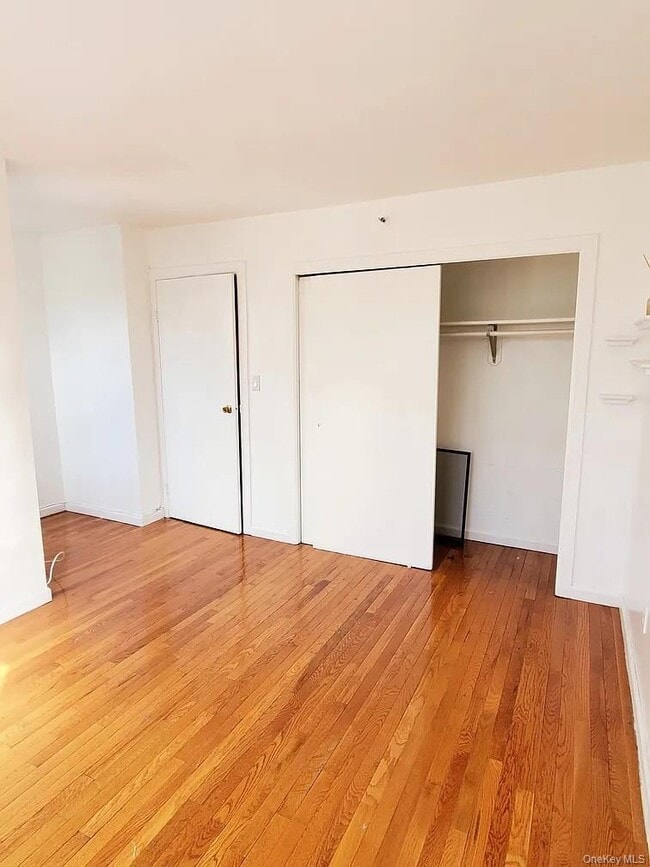 Photo - 115 Vanderbilt Ave Unit 115A