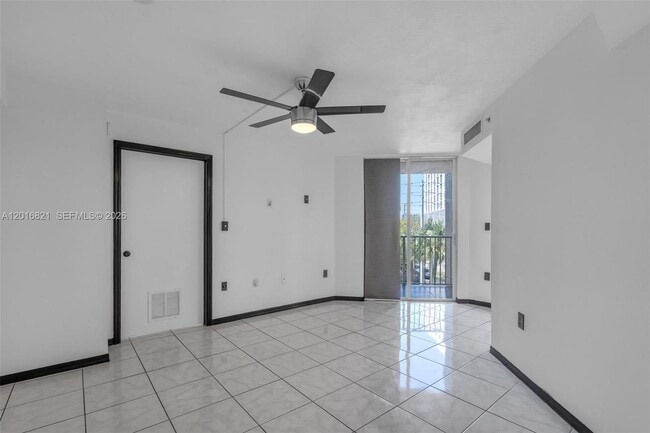 Photo - 102 SW 6th Ave Unidad 201