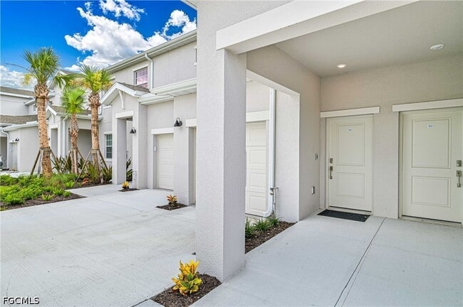 20550 Hazelnut Ct