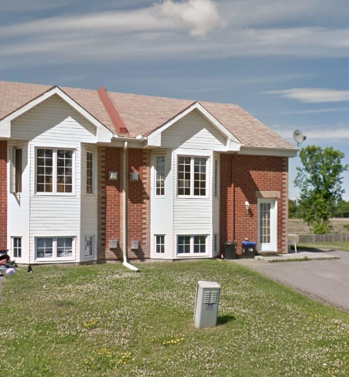 Building Photo - 430 Yves St Unit 1