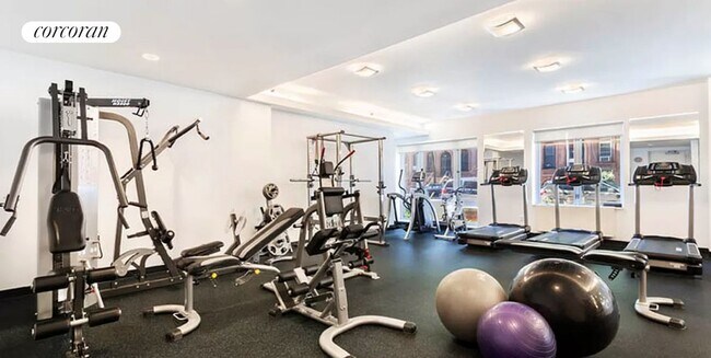 Photo - 545 Washington Ave