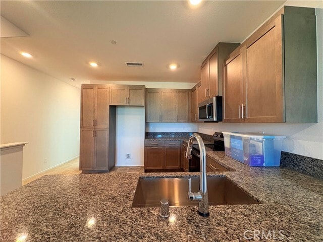 Photo - 8439 Bickmore Ave