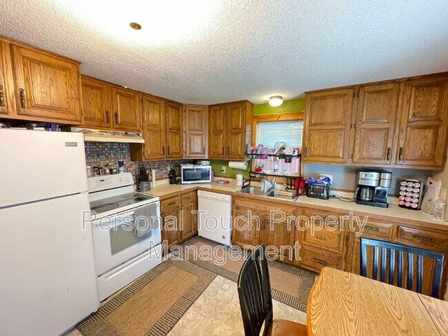Photo - 1321 2nd Ave N