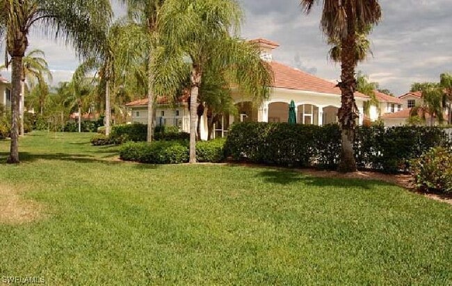 Photo - 690 Lalique Cir Unidad 1103