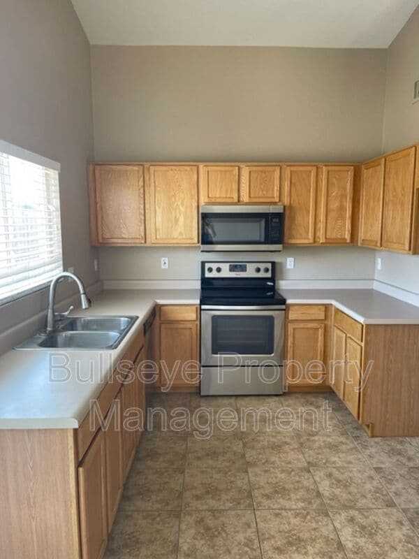 Photo - 11531 E Covina