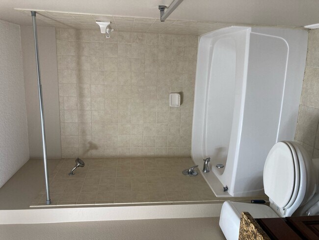 Photo - 3704 Avalon Park East Blvd