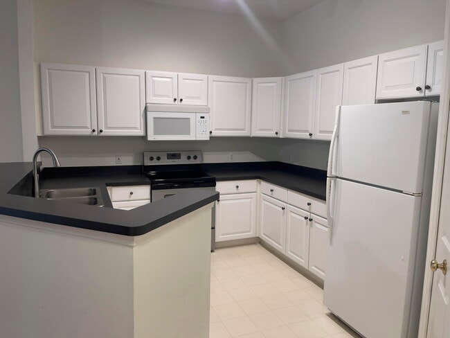 Photo - 1139 Joyce Ln