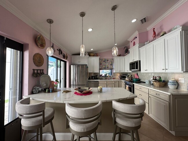 Photo - 1315 Naples Lake Dr Unidad Seasonal