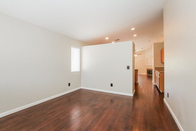 Photo - 9008 Crooked Shell Ave