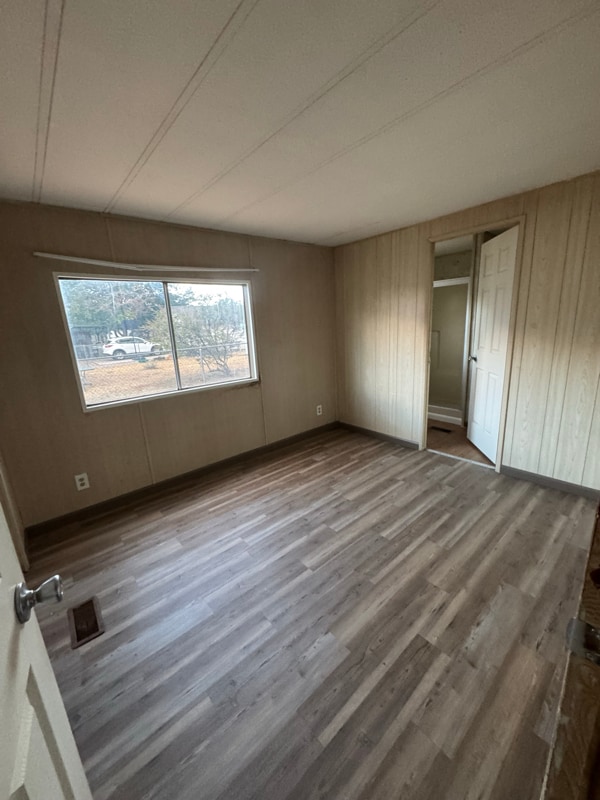 Photo - 3060 E Ames Ave