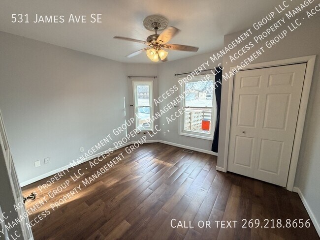Photo - 531 James Ave SE